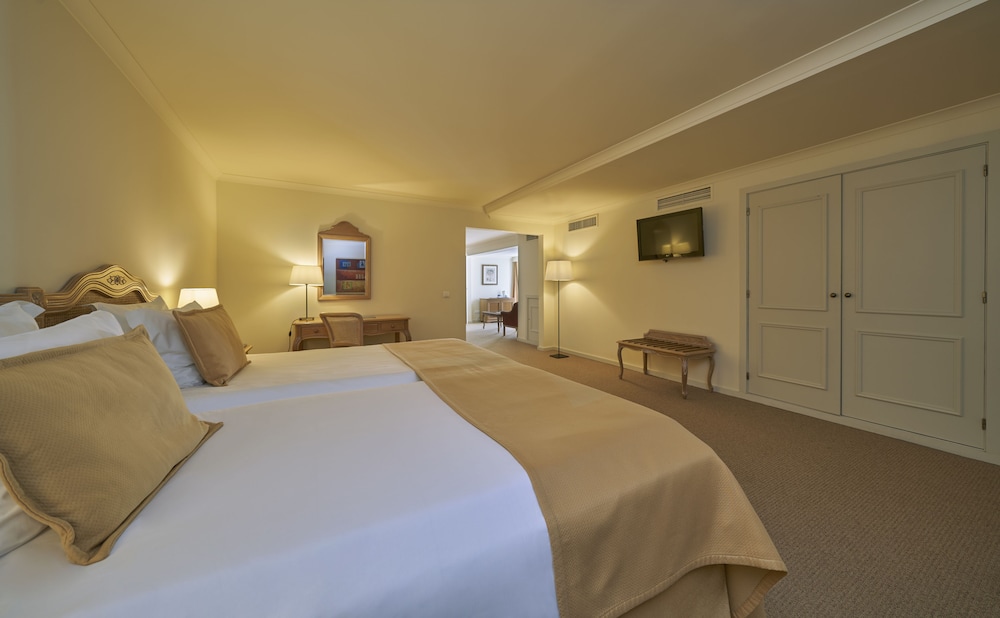 Family Suite - Photo 5