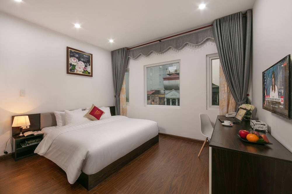 Deluxe Double Room, 1 King Bed, City View photo 1