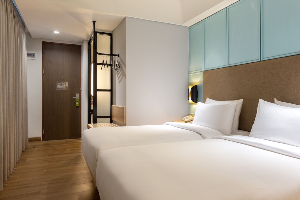 Superior Twin Room - Photo 1