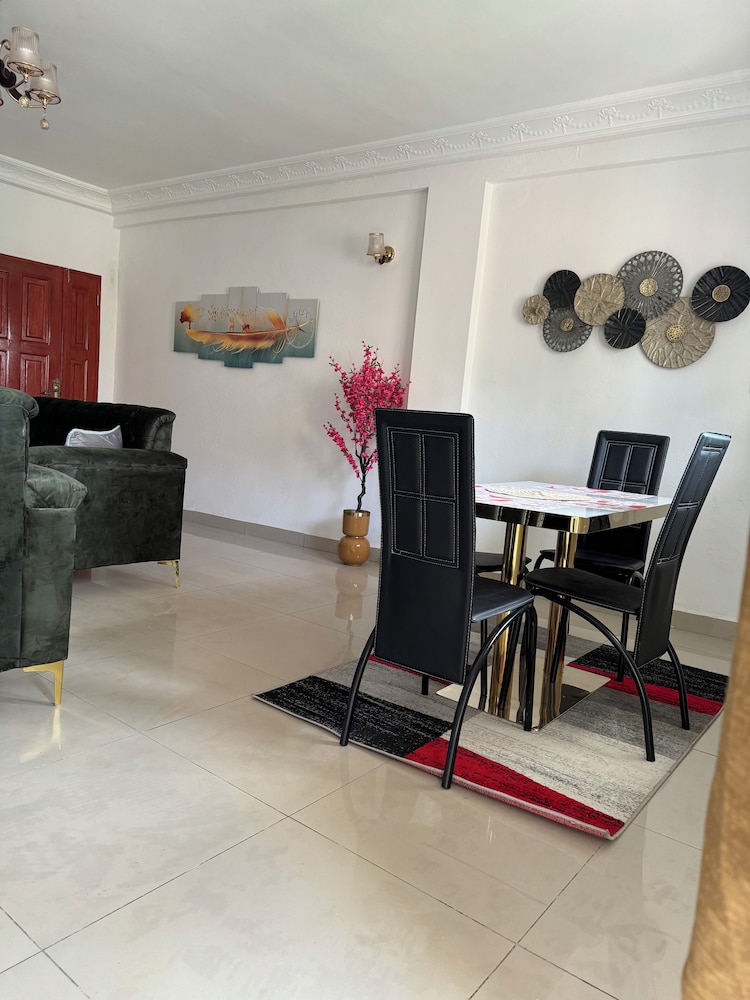 Superior Apartment photo 3