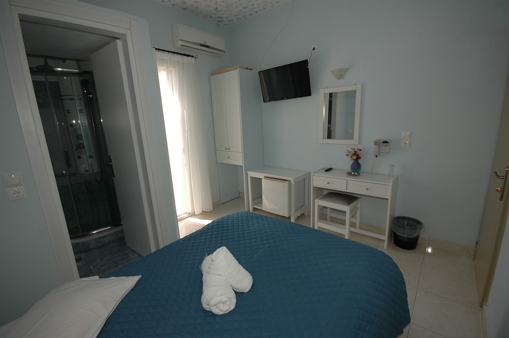 Single Room photo 3
