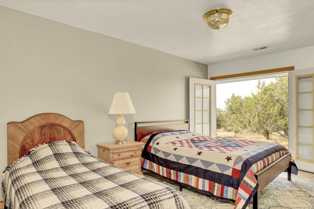 Apartment, Multiple Beds, Mountain View photo 1