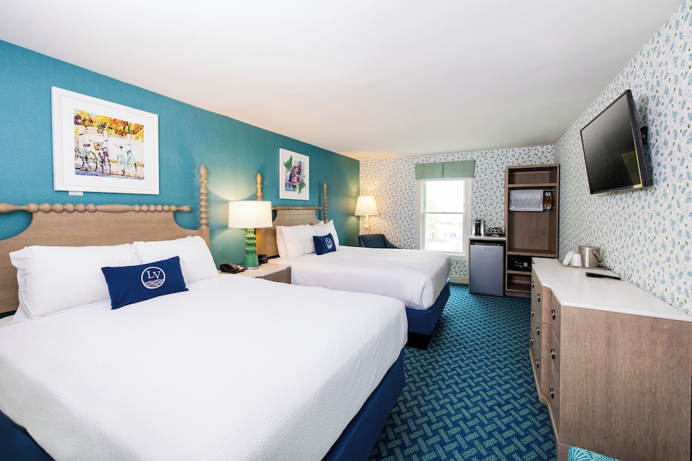 Deluxe Room, 2 Queen Beds photo 1
