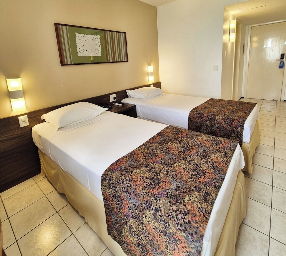 Standard Twin Room, 2 Twin Beds, Sea View photo 2