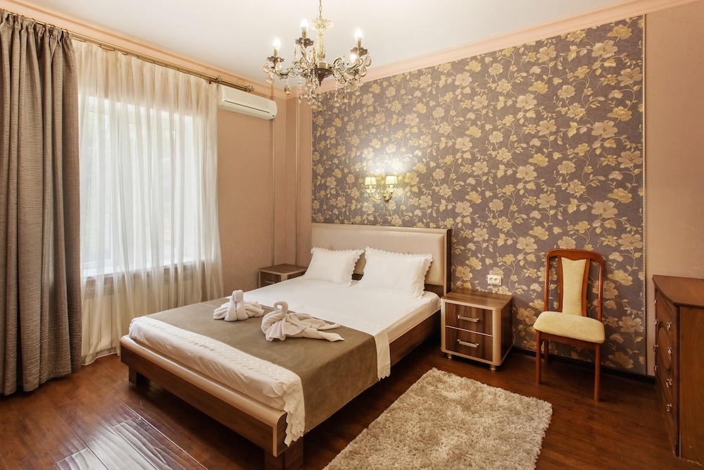 Family Apartment photo 2