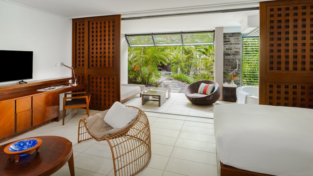 Room, 2 Double Beds, Pool Access, Garden View - Photo 2
