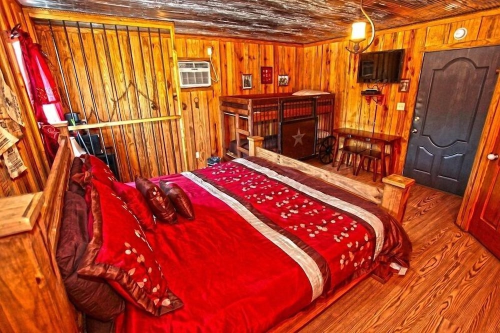 Comfort Cabin