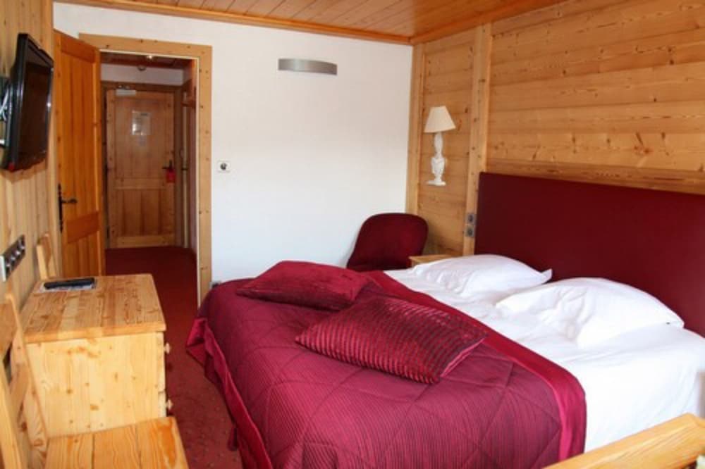 Standard Room photo 2