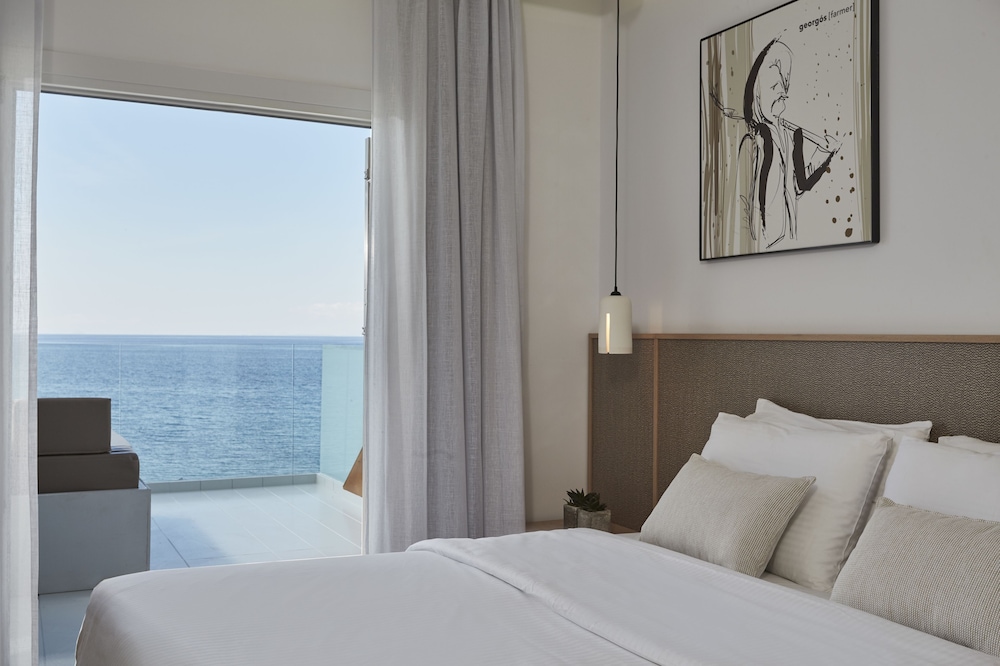Deluxe Room, 1 Double Bed, Sea View - Photo 11