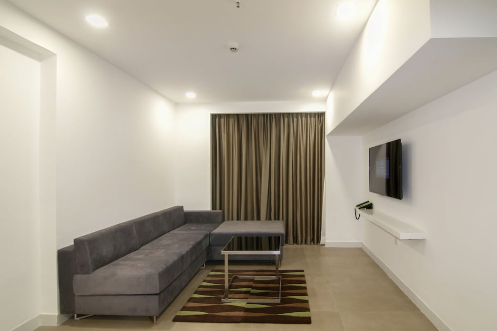 Executive Suite photo 3