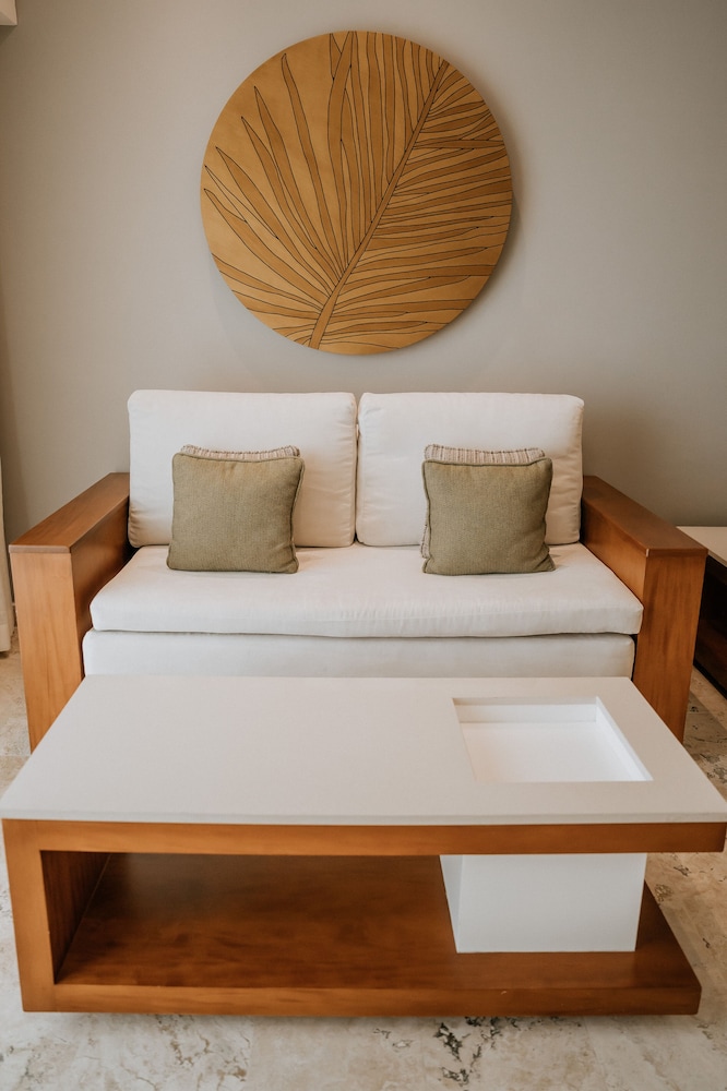 Deluxe Junior Suite, 1 King Bed