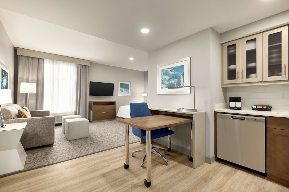 Studio Suite, 1 King Bed - Photo 2