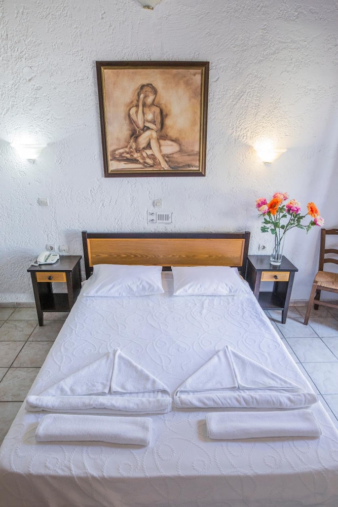 Double or Twin Room, Garden View photo 2