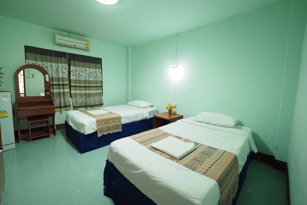 Standard Room photo 2