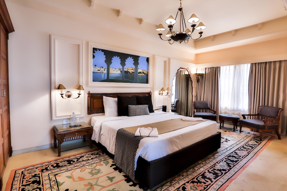 Luxury Suite, Ocean View, Beachside - Photo 8