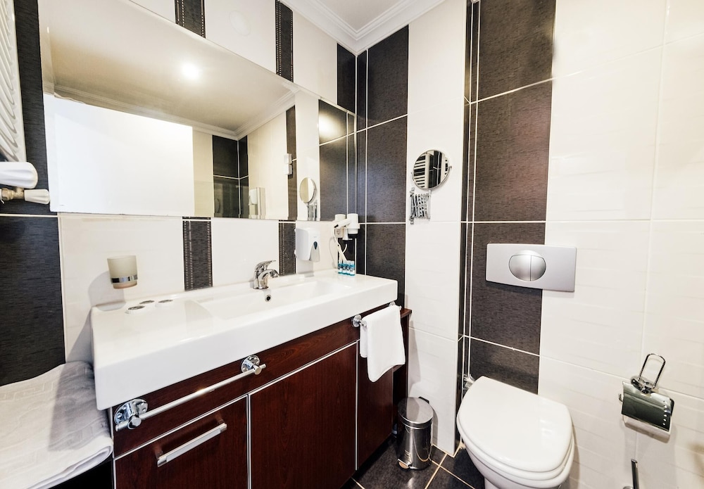 Standard Room - Photo 2