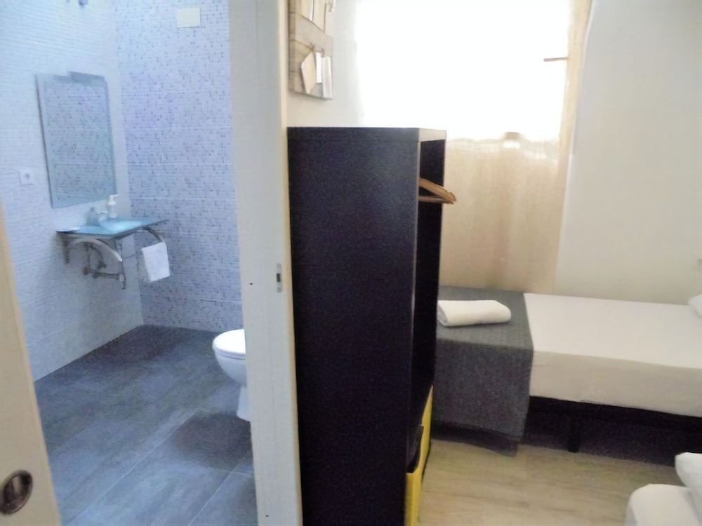 Double Room, Private Bathroom (A)