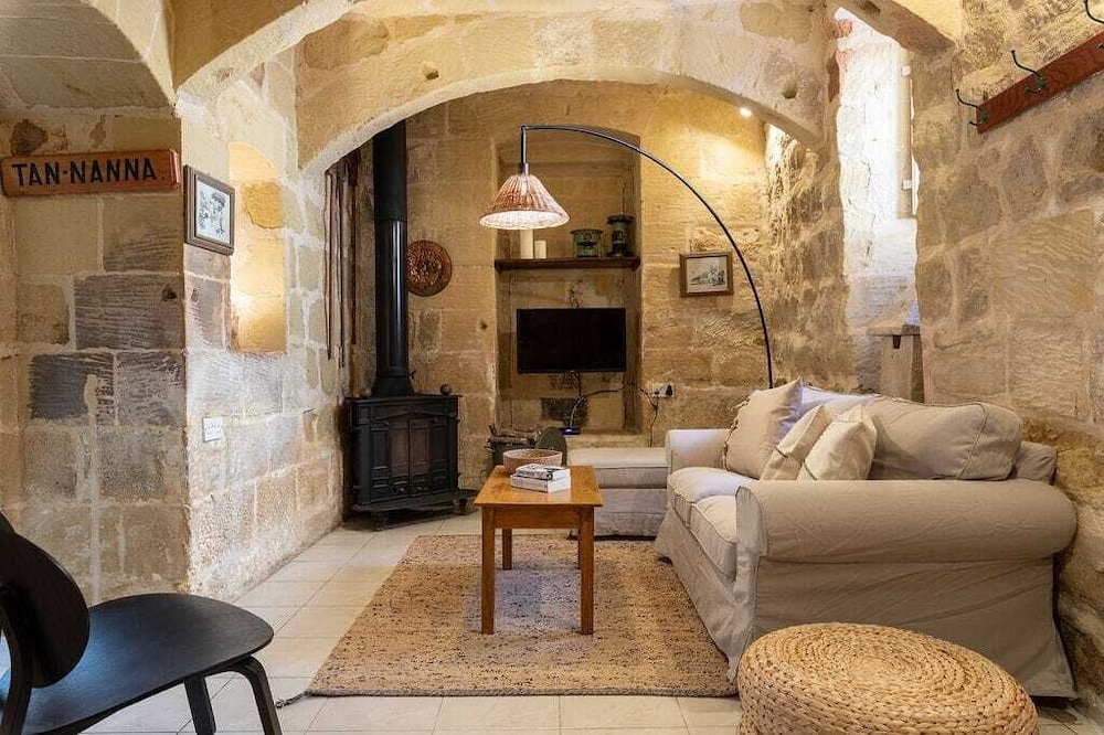 Traditional Villa photo 3