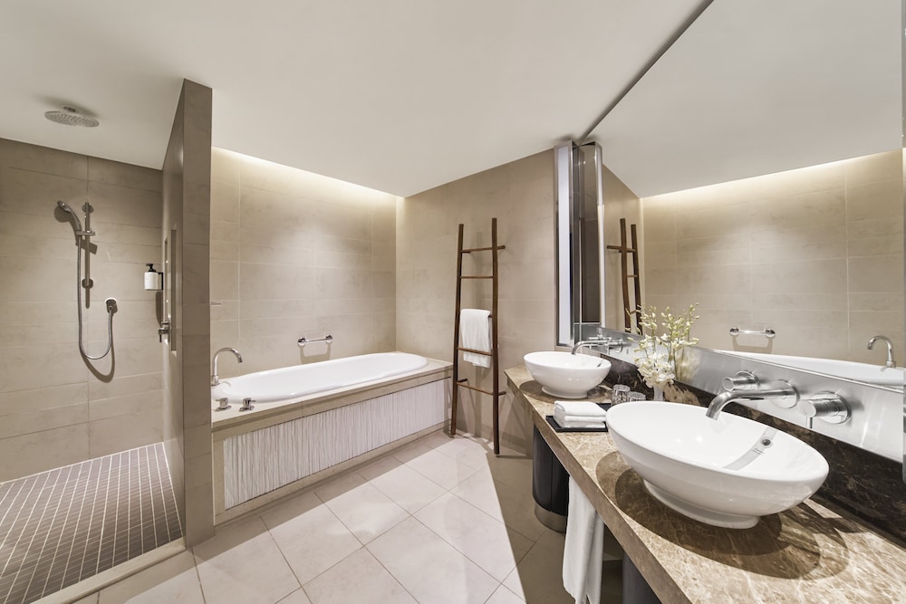 Classic Room, 2 Twin Beds, City View photo 3