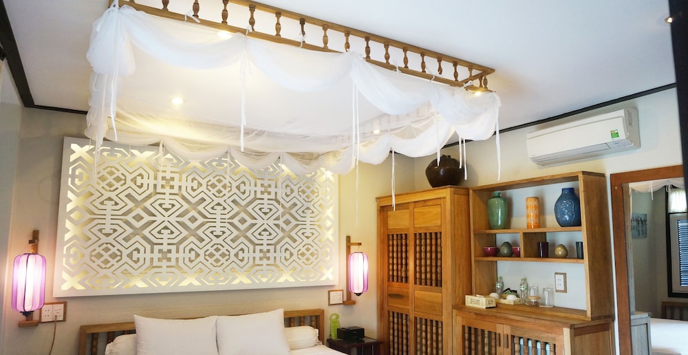 Deluxe Room, Balcony photo 3