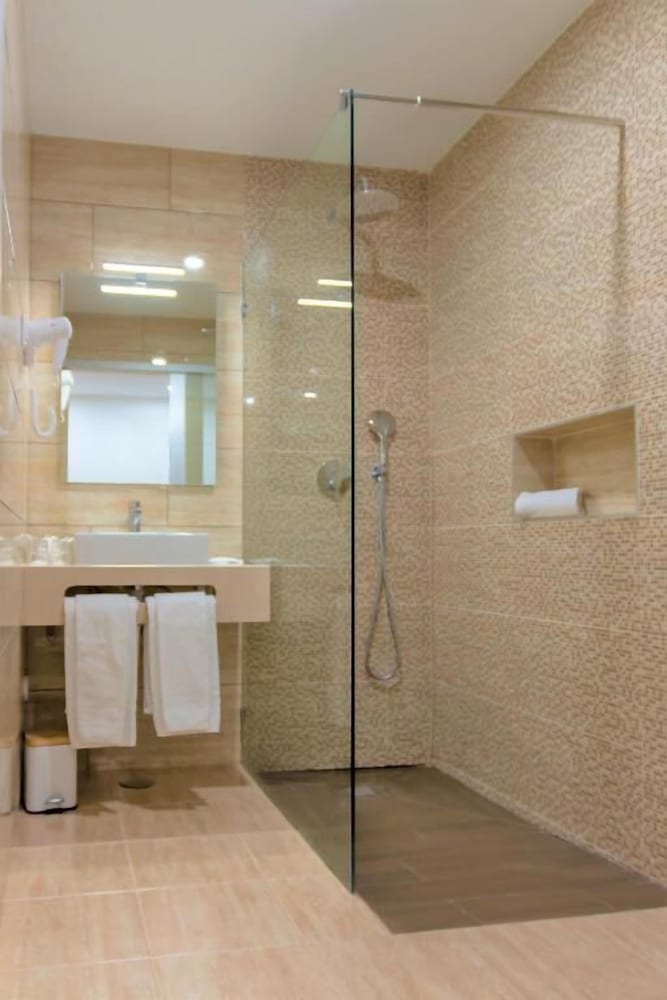 Deluxe Double Room - Photo 4