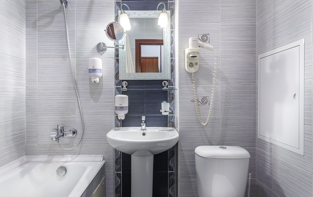 Standard Double or Twin Room photo 2