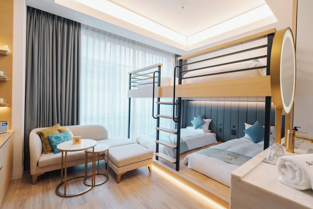 Bunk Room (Twin + Twin), Non Smoking