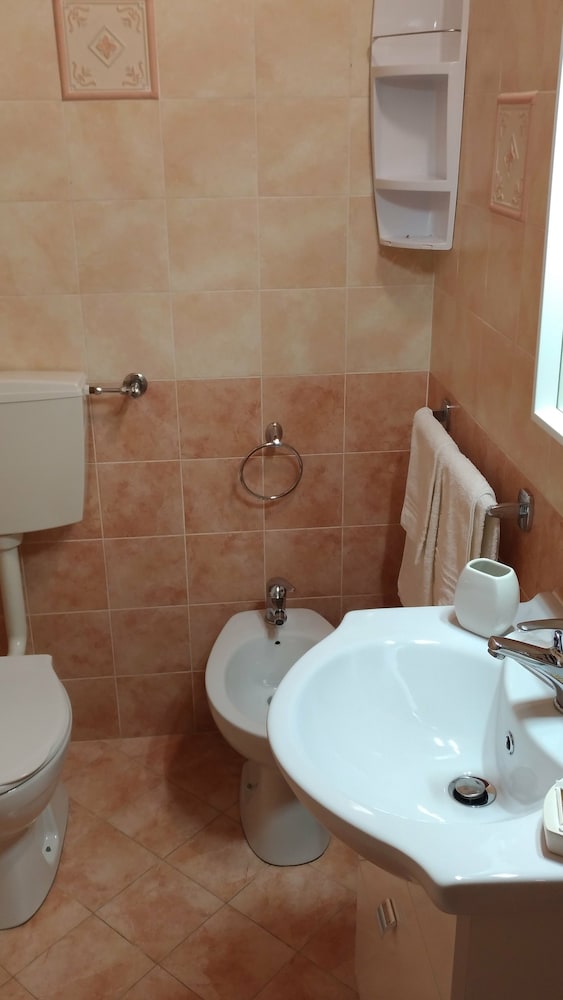 Triple Room (Vulcano) photo 3