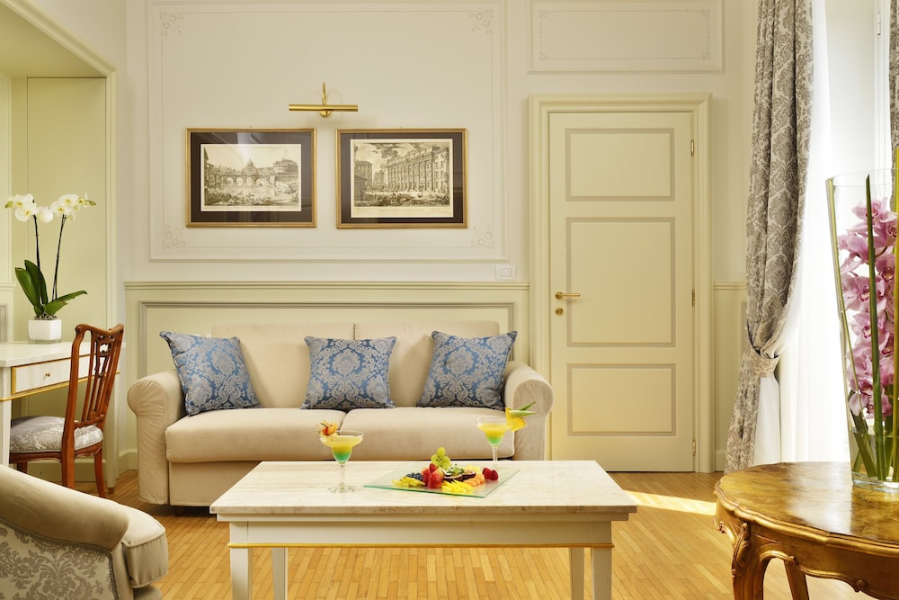 Exclusive Suite, Balcony, Sea View (Queen) - Photo 3
