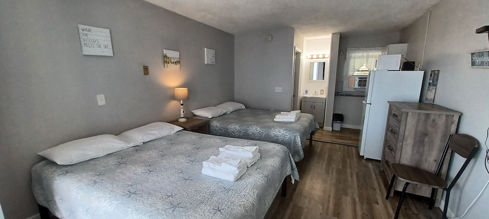Signature Double Room, 2 Queen Beds, Ocean View photo 2