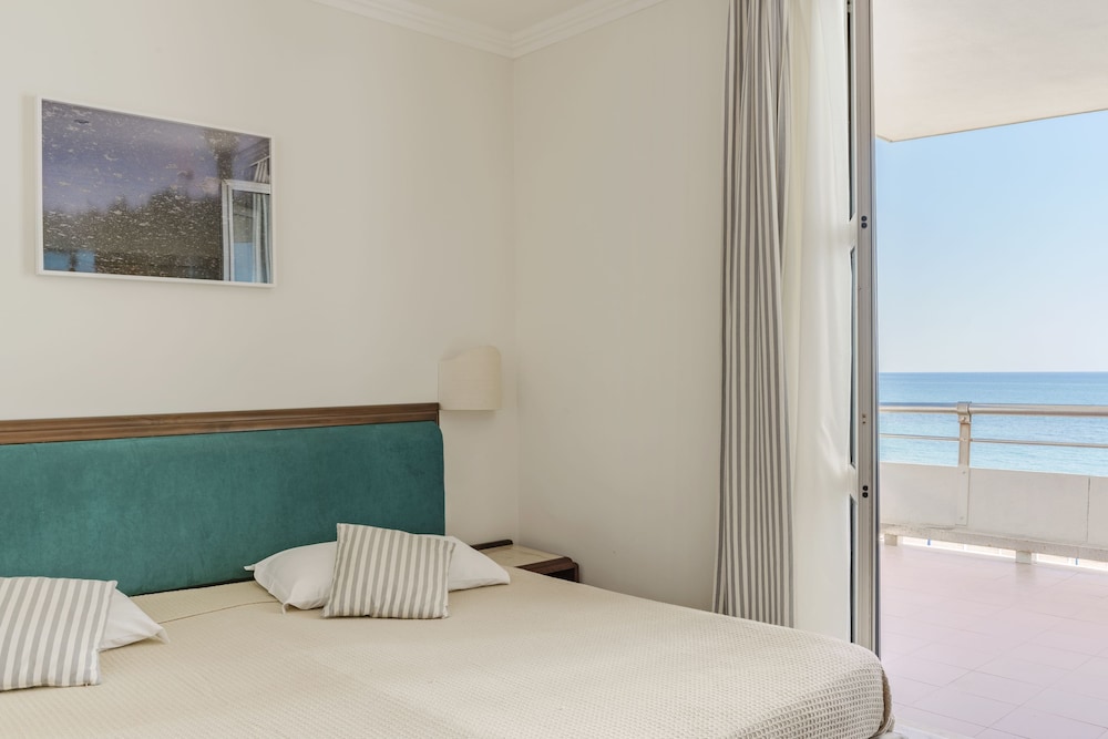 Luxury Room, Balcony, Sea View photo 1