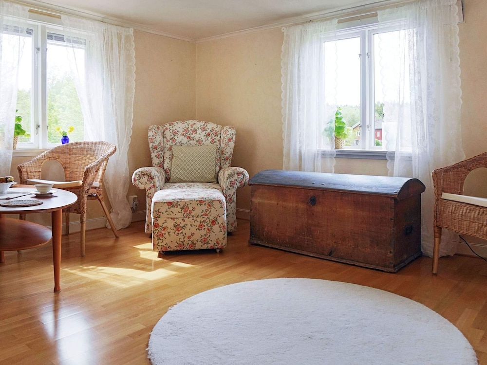 House photo 2
