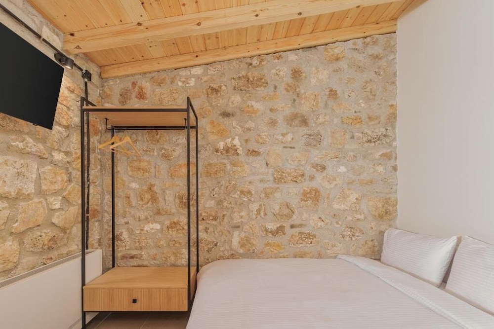 Superior Double Yard Room (32)