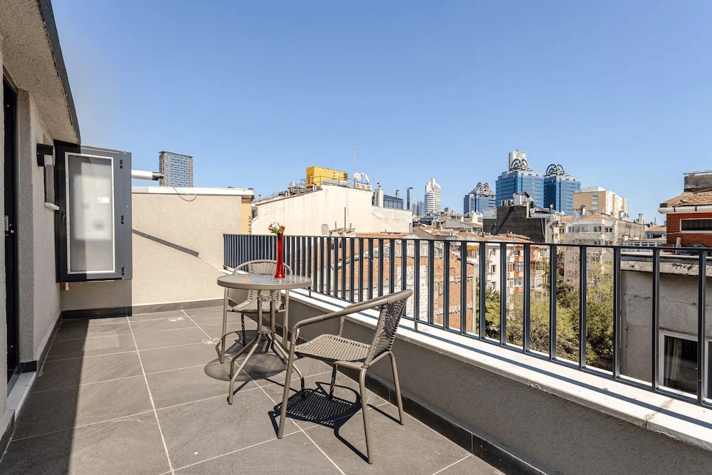 Panoramic Apartment, Balcony, City View photo 1