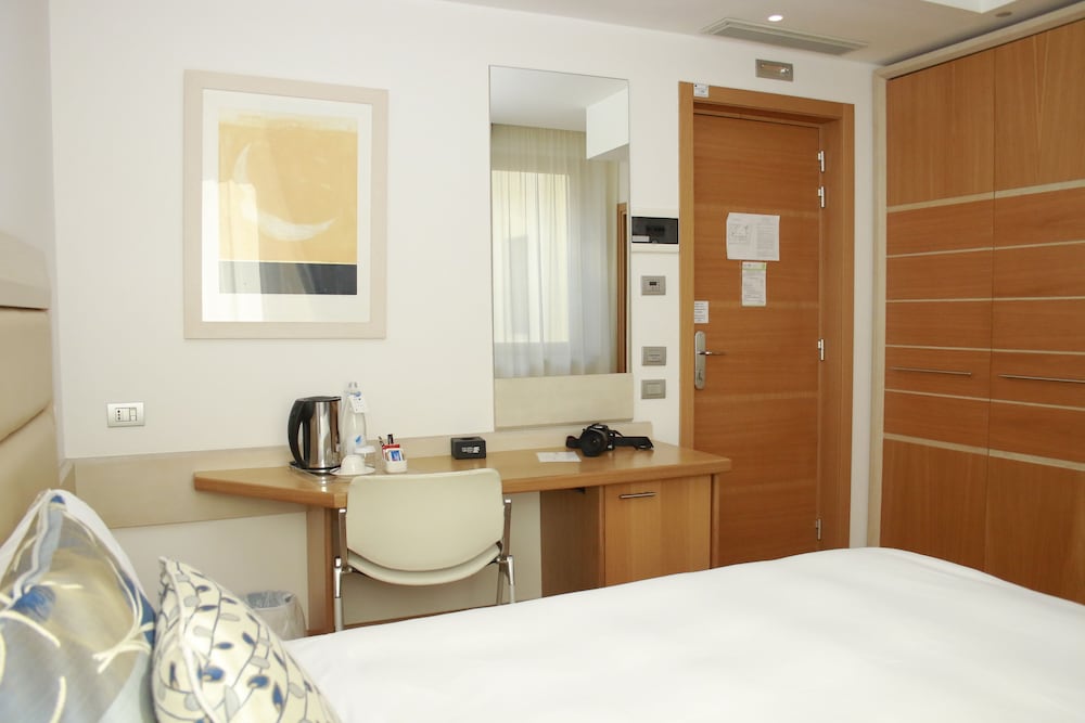 Comfort Triple Room photo 2