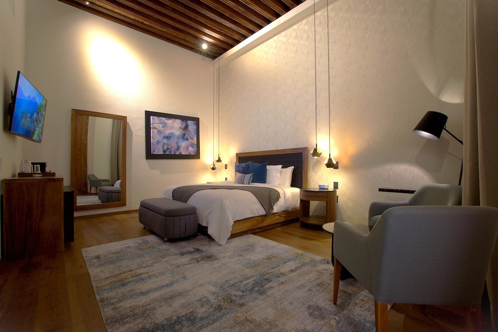 Junior Suite - Photo 8