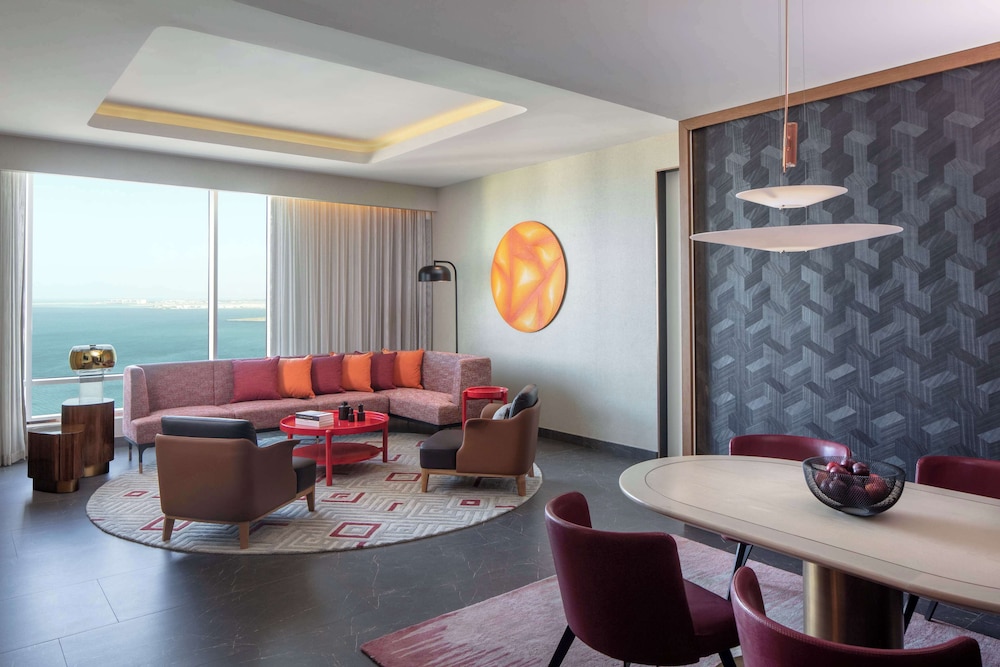 Executive Suite (Andaz) - Photo 4