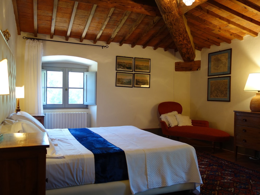 Panoramic Room, 1 King Bed, Executive Level photo 3