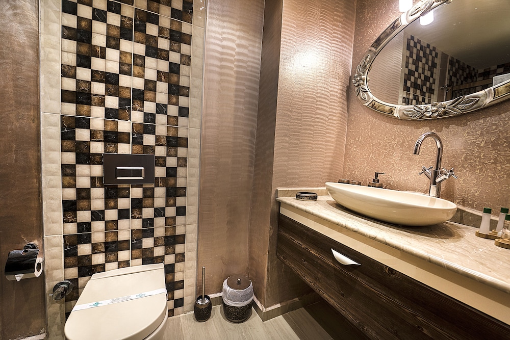 Luxury Room, Ground Floor photo 2
