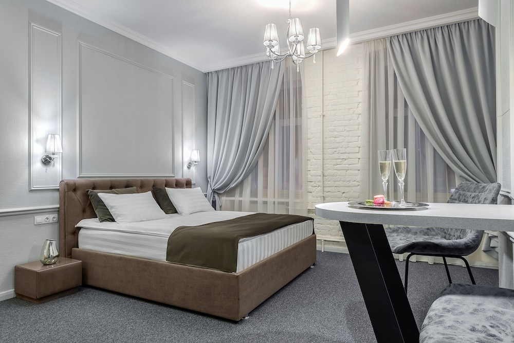 Junior Room