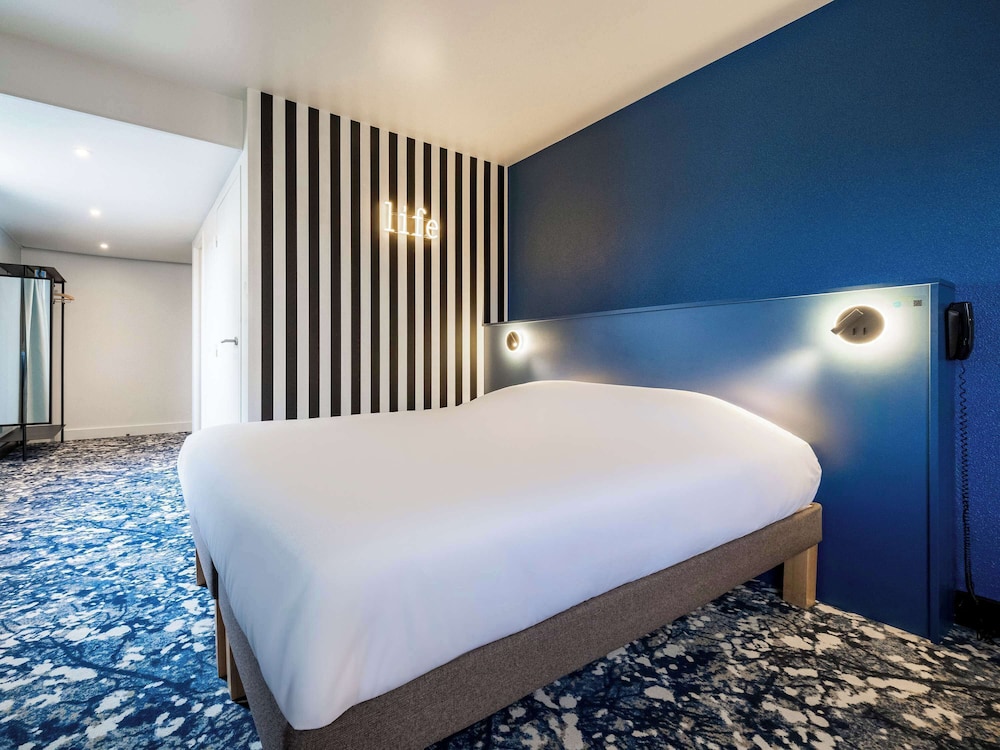Room, 1 Double Bed - Photo 7