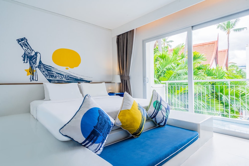 Deluxe Double Room, Pool View photo 1
