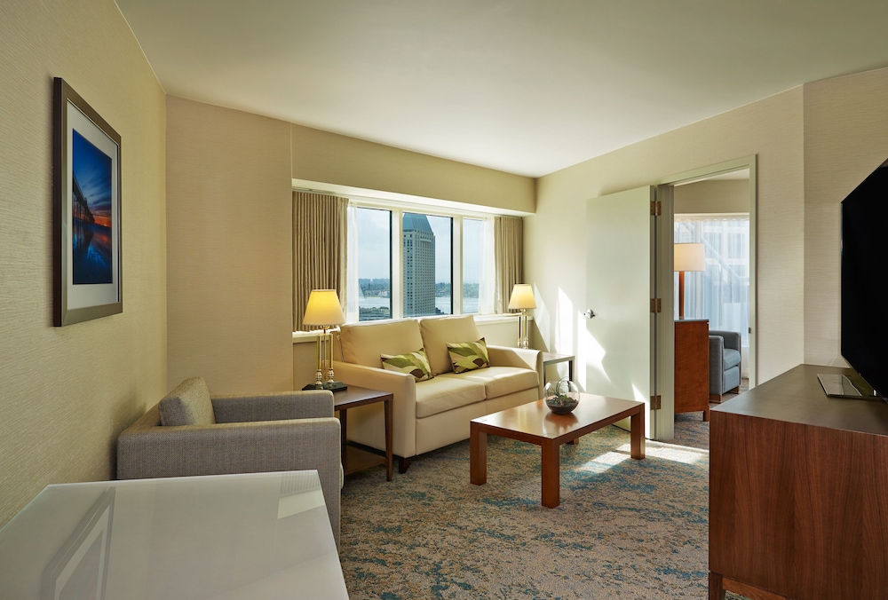 Junior Suite, 1 King Bed, Bay View - Photo 3