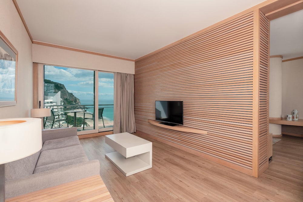 Premium Suite, Ocean View - Photo 7