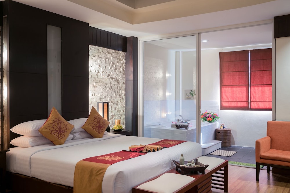 Luxury Suite photo 1