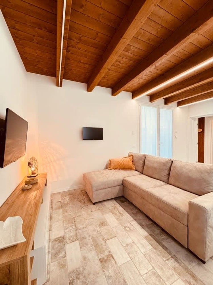 Villetta Monte San Lorenzo, Billede 18