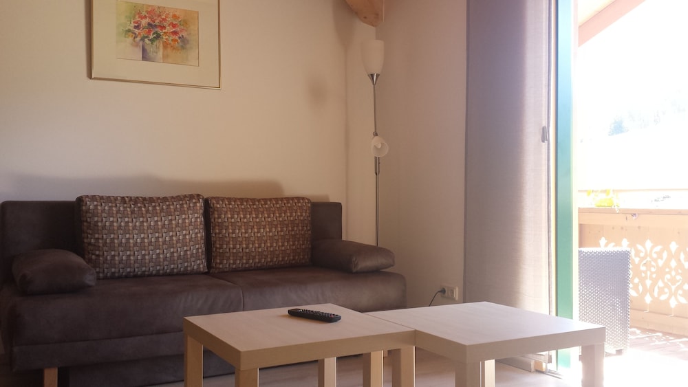 Apartment, 3 Bedrooms photo 2