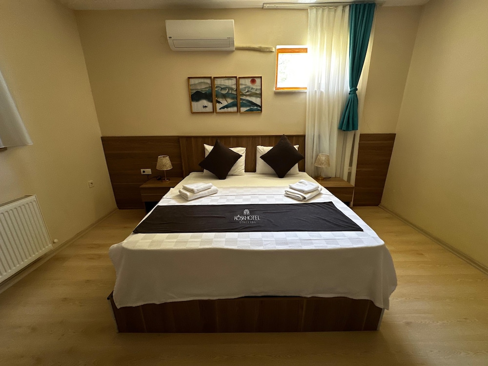 Economic Chamber photo 1