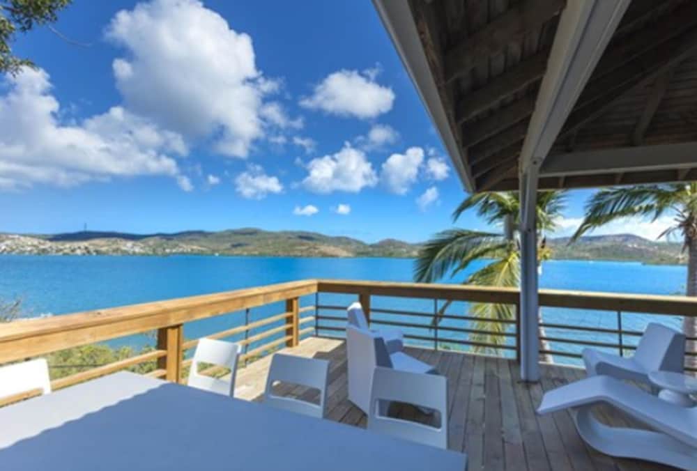 Villa, 2 Bedrooms, Ocean View photo 3