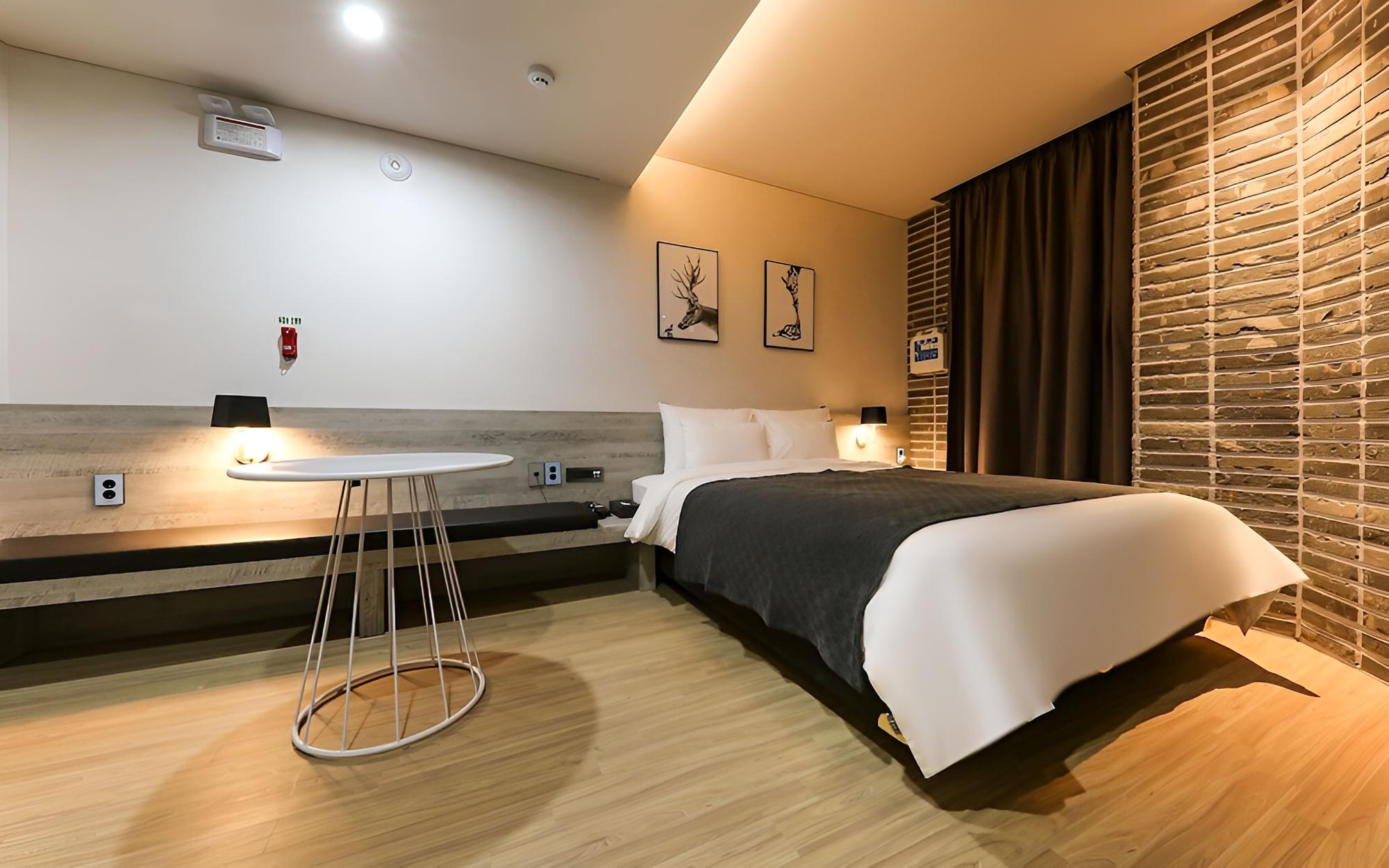Room (Deluxe room) - Photo 1